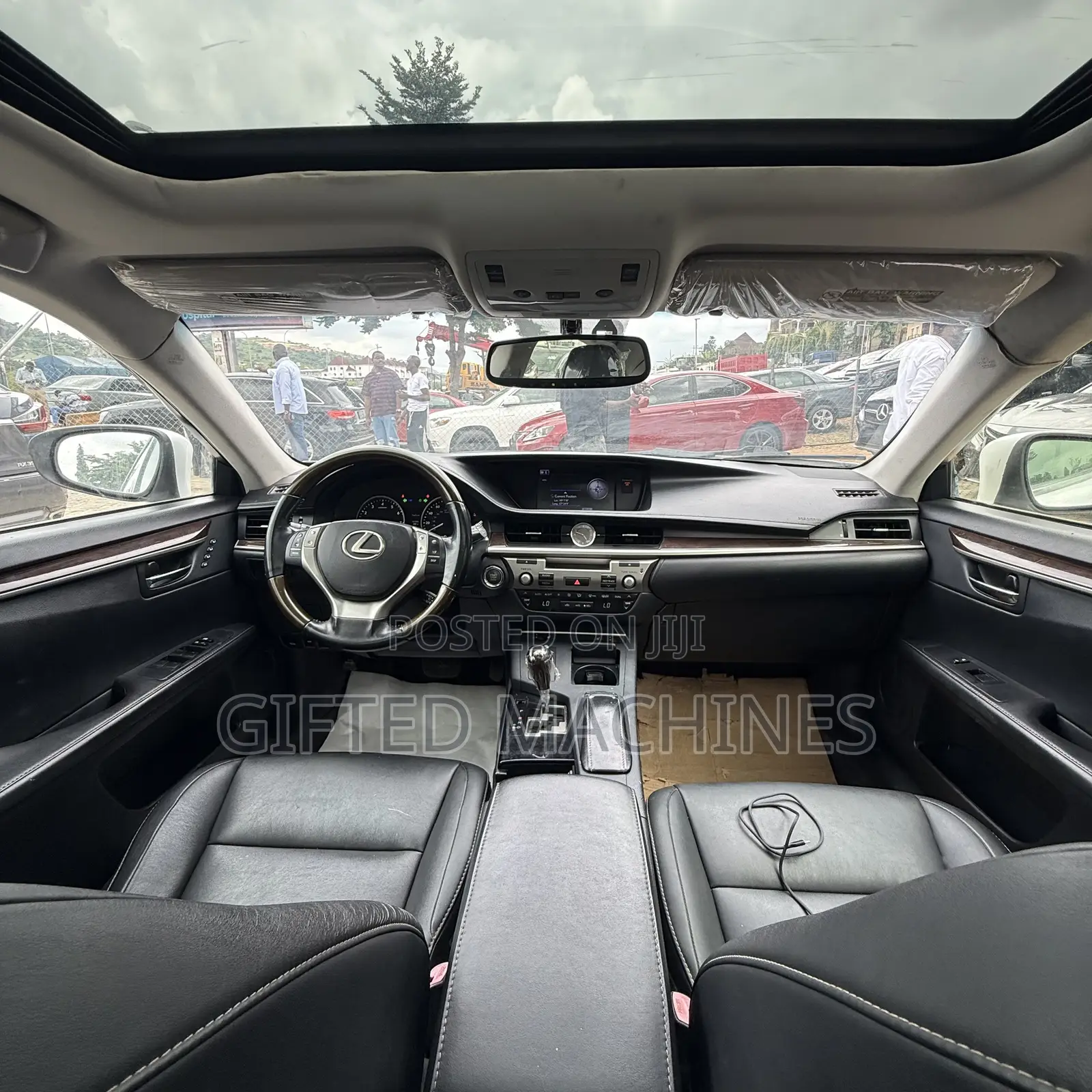 Lexus ES 2013 White