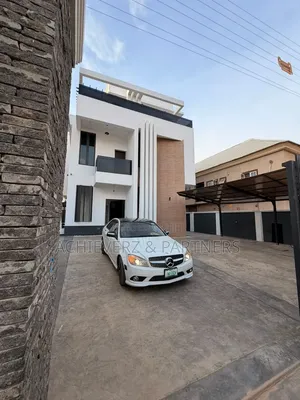 5bdrm Duplex in Apo Resettlement for sale