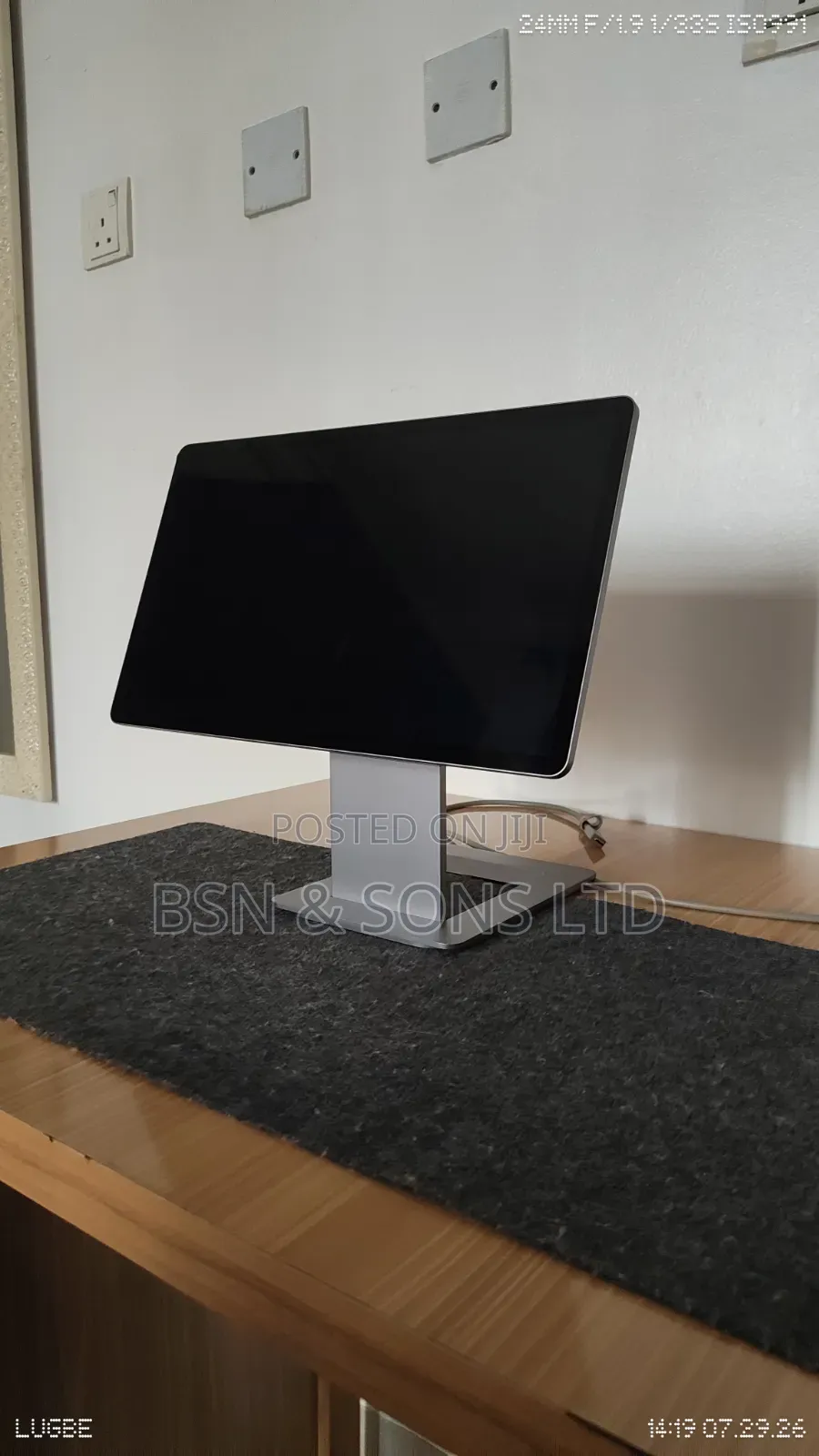 Touch Screen Monitor