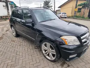 Mercedes-Benz GLK-Class 2011 Black