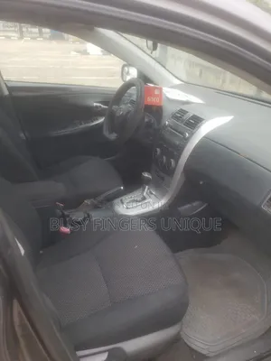Toyota Corolla 2010 Gray