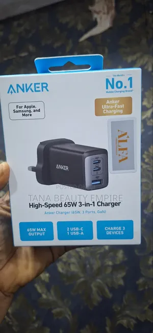 Anker High- Speed 65W 3- In -1 Charger