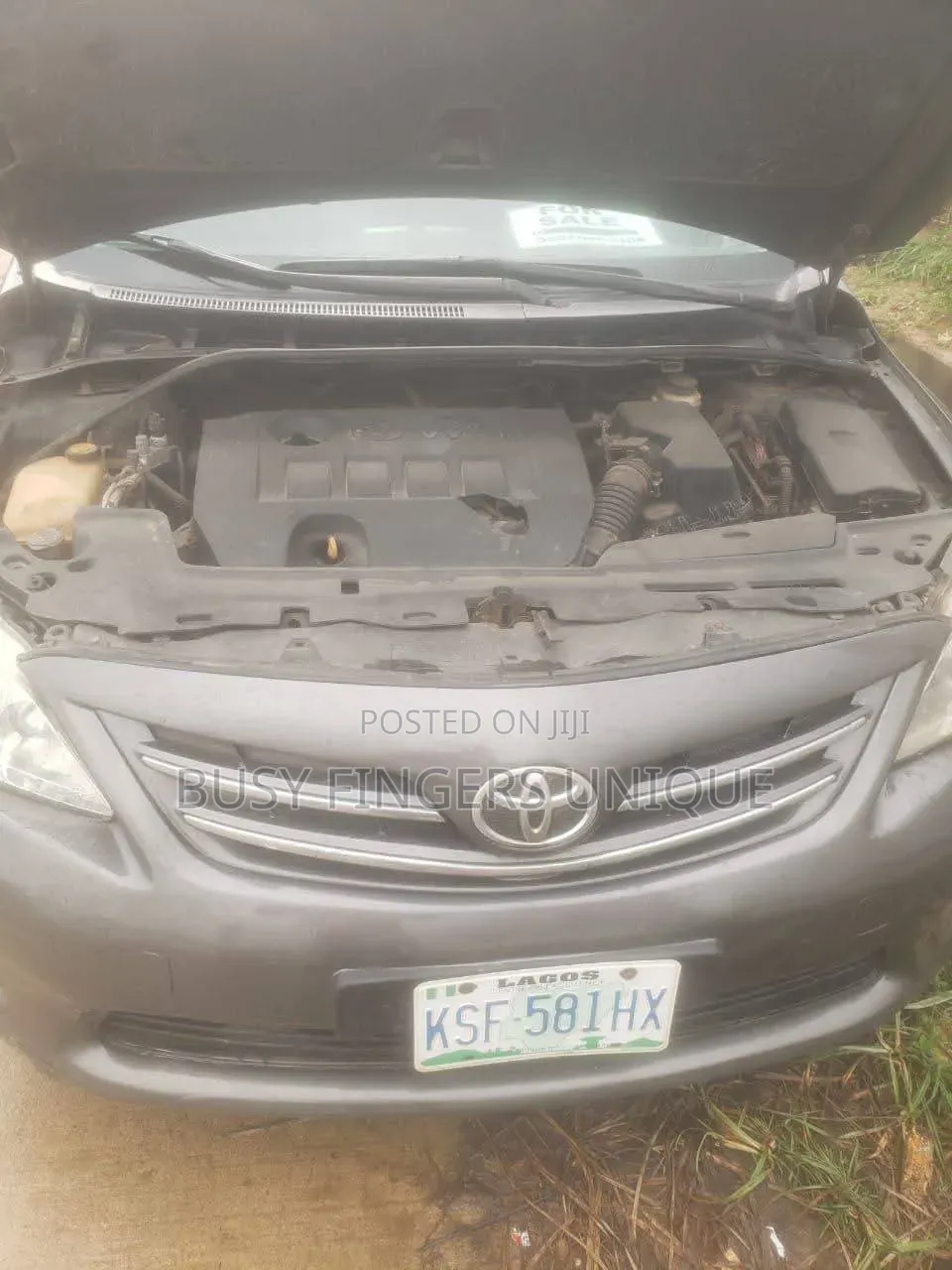 Toyota Corolla 2010 Gray
