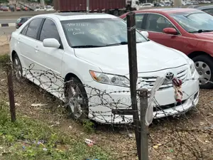 Toyota Camry SE 4dr Sedan (2.4L 4cyl 5A) 2008 White