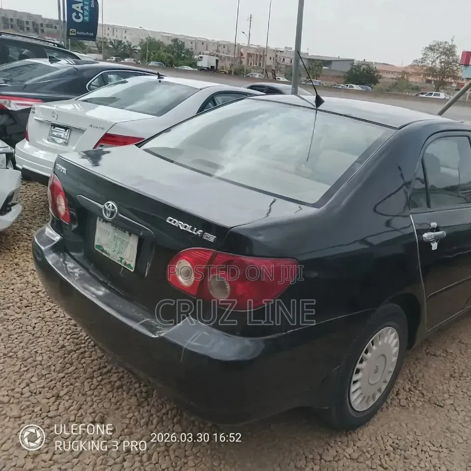 Toyota Corolla 2004 Black