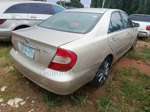 Toyota Camry 2004