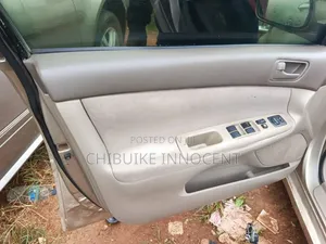 Toyota Camry 2004