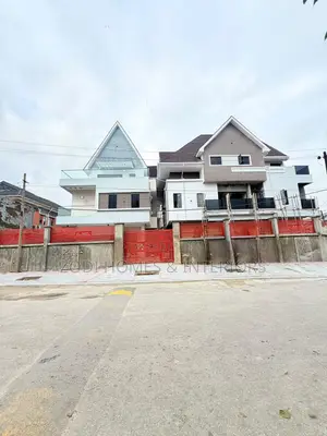 4bdrm Duplex in Gbagada Phase 2, Lagos State for sale