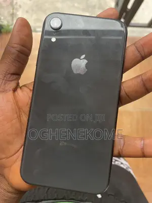 Apple iPhone XR 64 GB Black