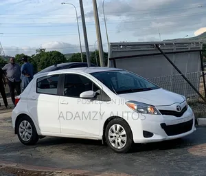 Toyota Yaris 2014 White