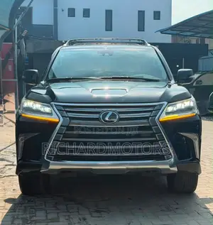 Lexus LX 570 AWD 2016 Black