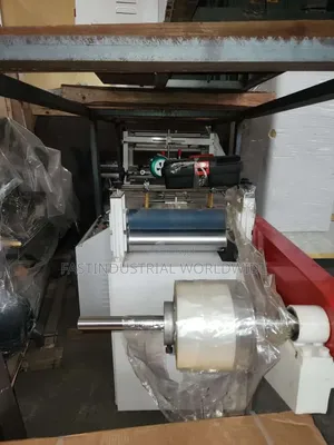 Glueing Machine