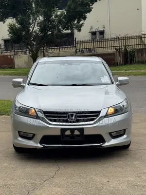 Honda Accord EX-L 4dr Sedan FWD (2.4L 4cyl 2A) 2013 Silver