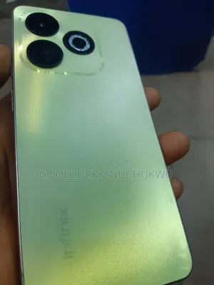 Infinix Smart 8 64 GB Gold