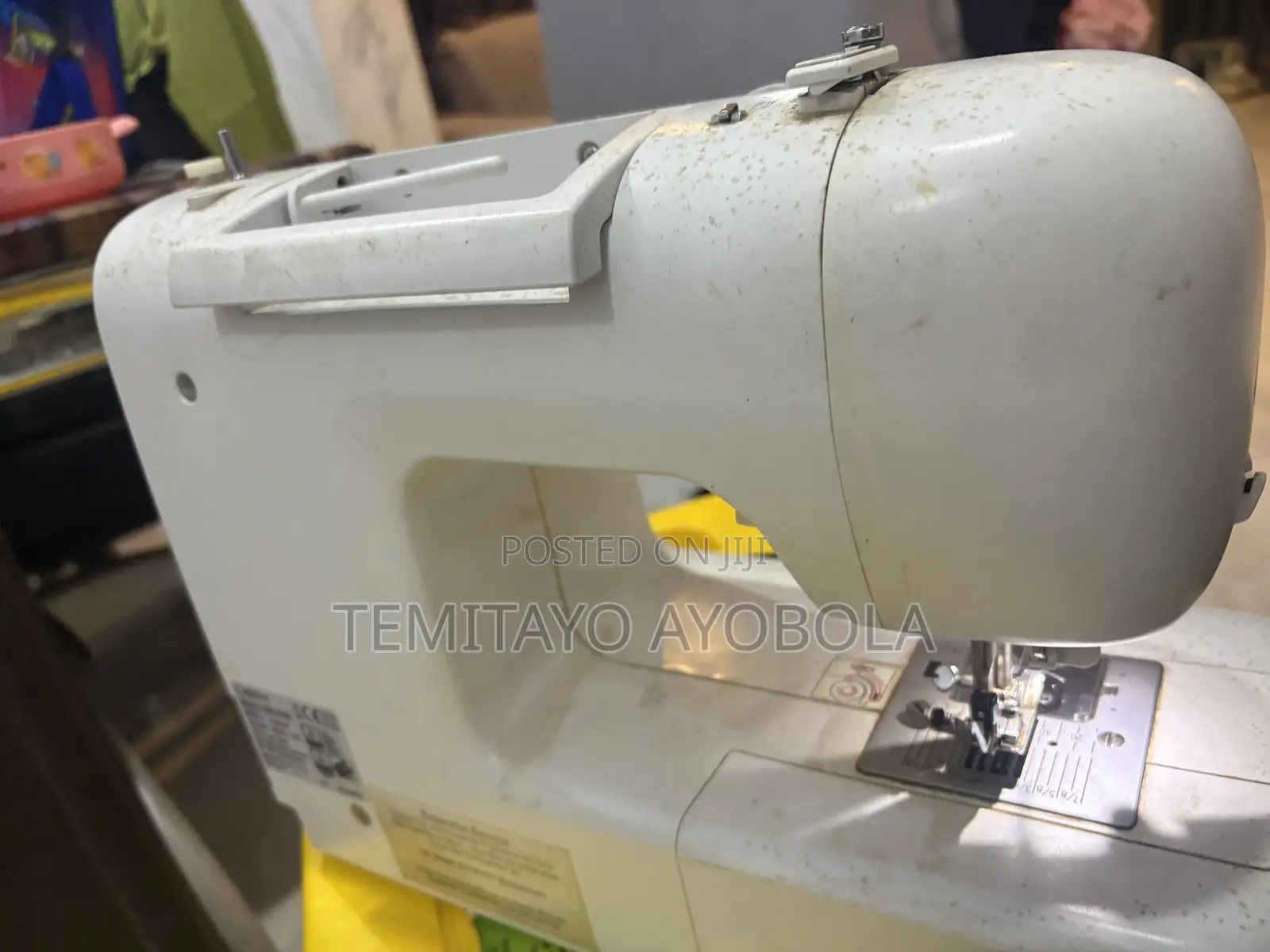 Tabletop Sewing Machines