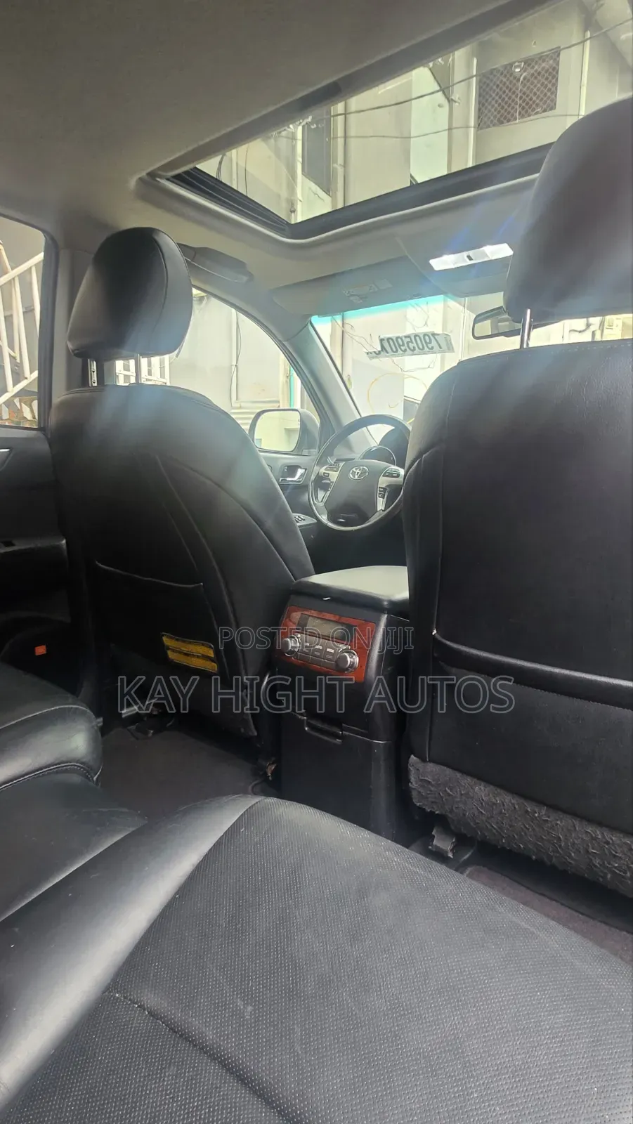 Toyota Highlander Limited 2011 White