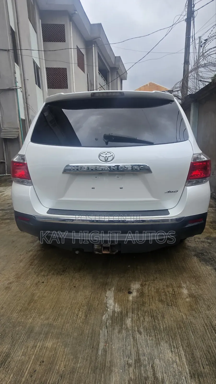 Toyota Highlander Limited 2011 White
