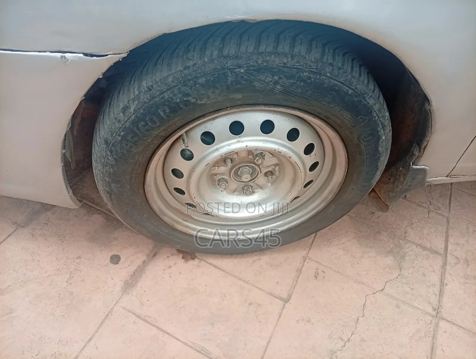 Toyota Avalon 2000 Silver