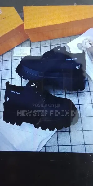High Quality Unisex Shoes Available at NEW STEP to Your Door Step