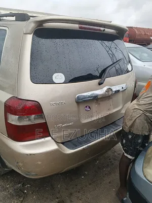 Toyota Highlander 2004 Silver