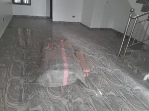 4bdrm Townhouse / Terrace in Katampe (Main) for rent