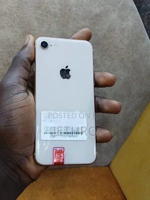 New Apple iPhone 8 64 GB White