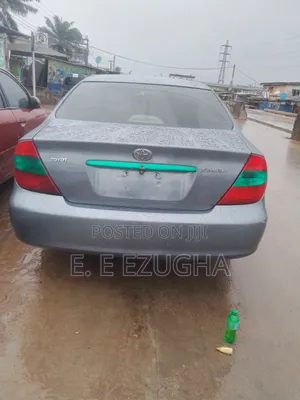 Toyota Camry 2004 Gray