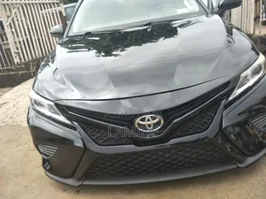 Toyota Camry 2018 Black