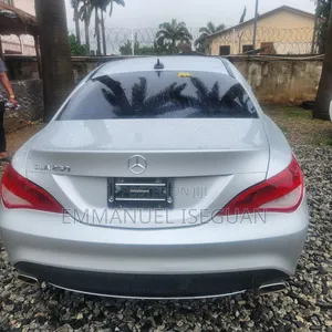 Mercedes-Benz CLA-Class 2015 Silver