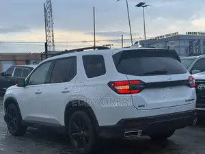 Honda Pilot Black Edition AWD 2025 White
