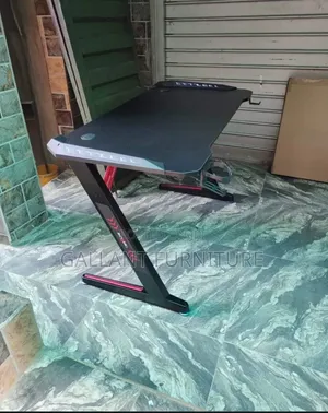 Executive Ergonomic Chair Table