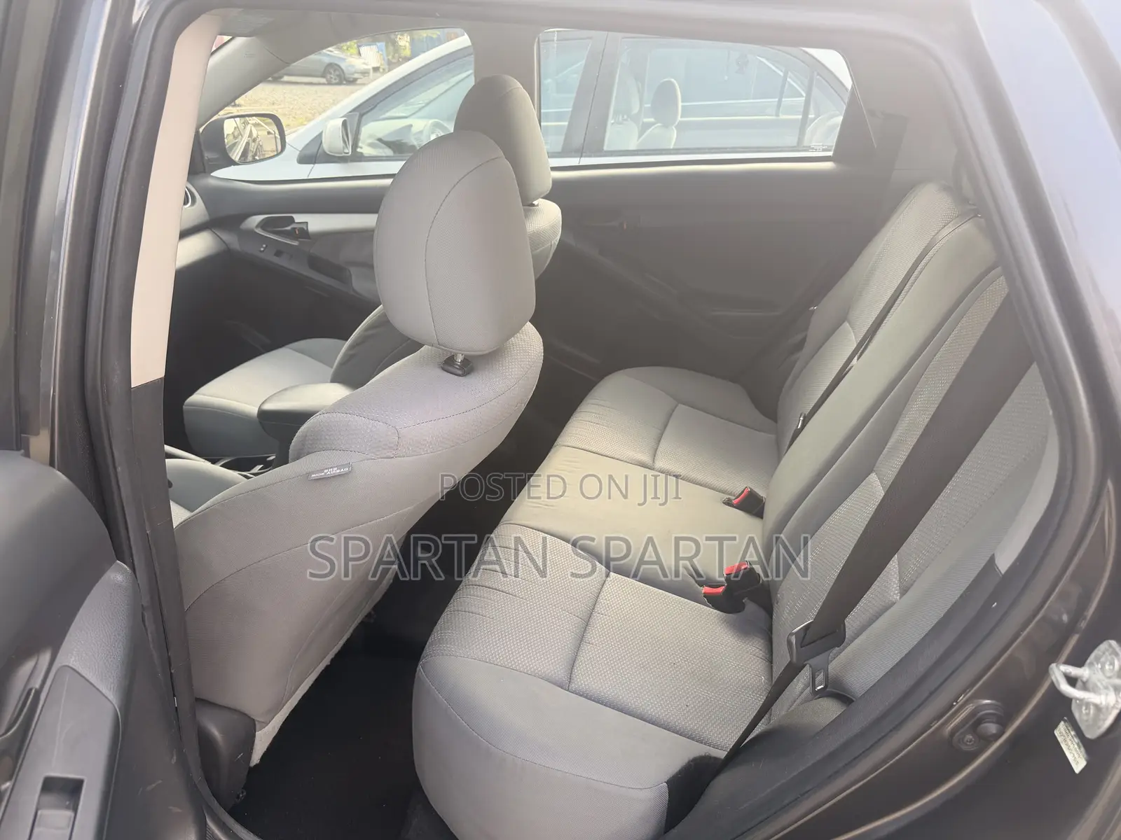 Toyota Matrix 2011 Gray