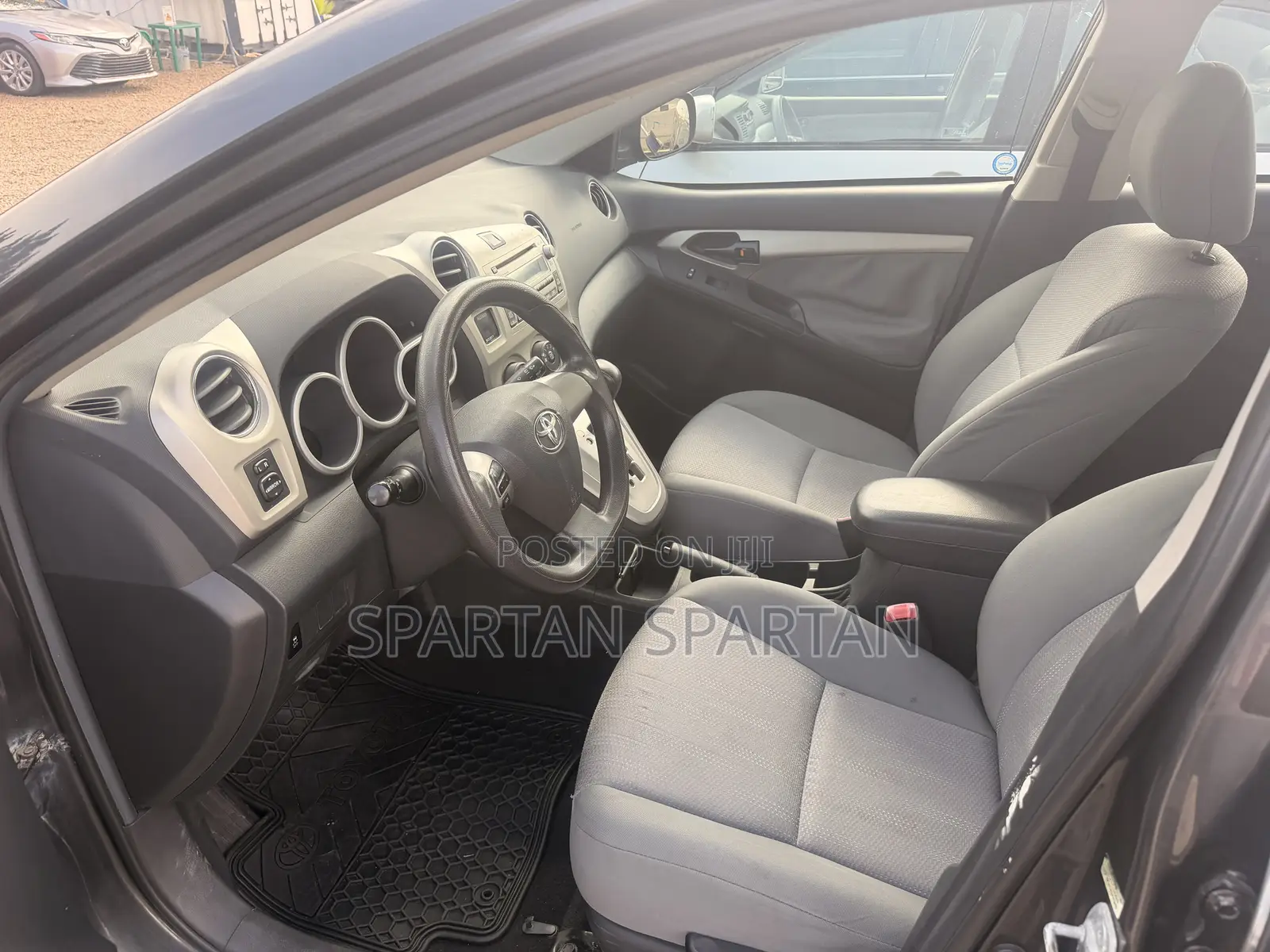 Toyota Matrix 2011 Gray