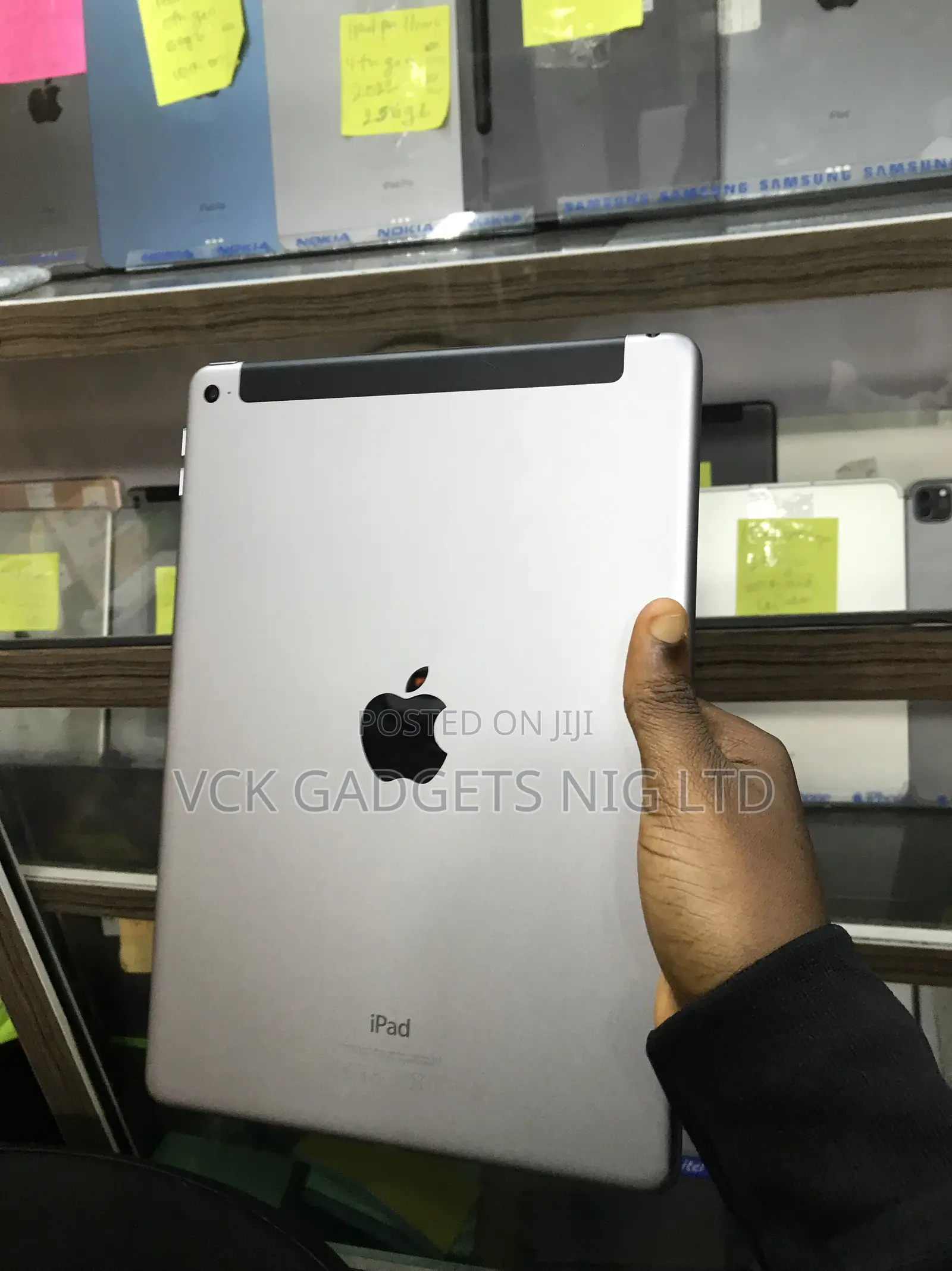Apple iPad 10.2 (2020) 128 GB Gray