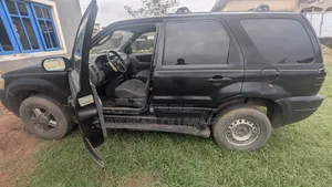 Ford Escape 2005 Black