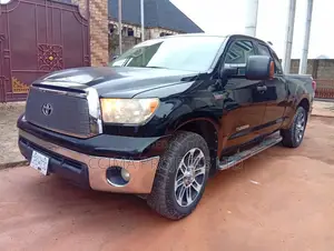 Toyota Tundra 2012 Black