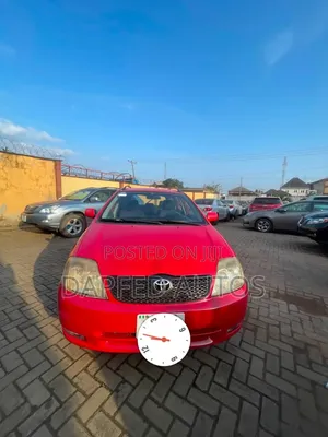 Toyota Avensis 2006 Red