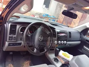Toyota Tundra 2012 Black