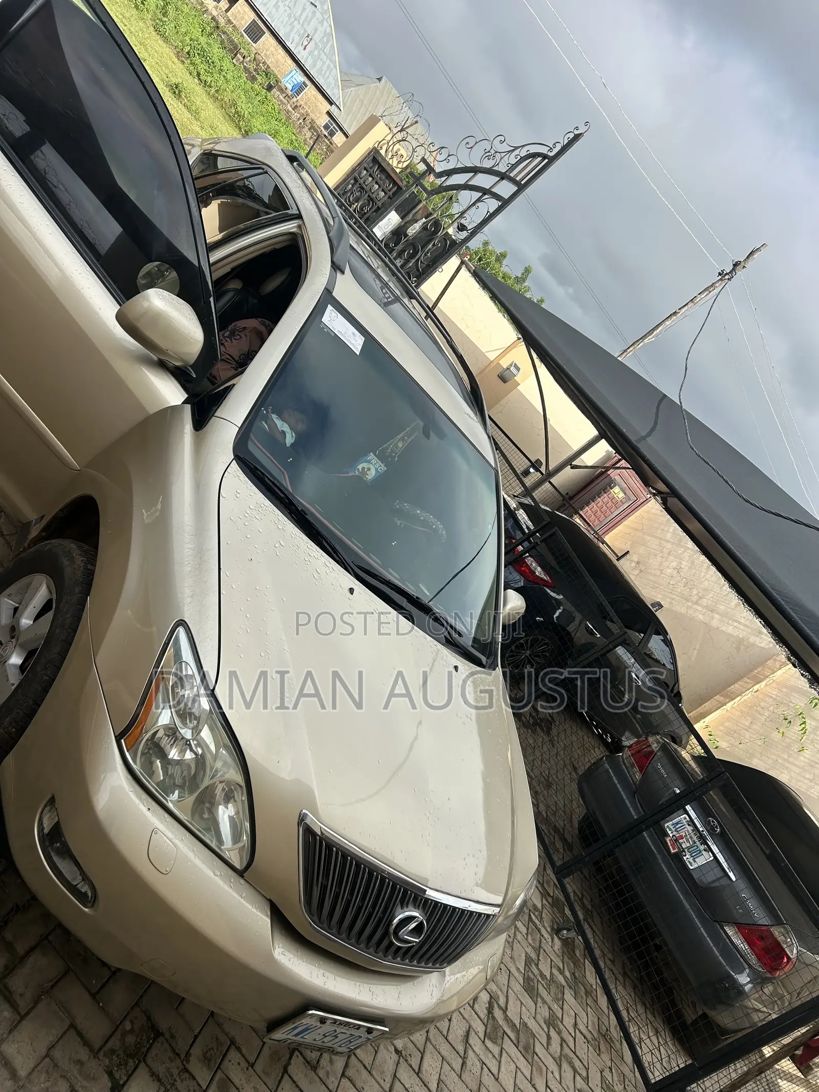 Lexus RX 330 2006 Gold
