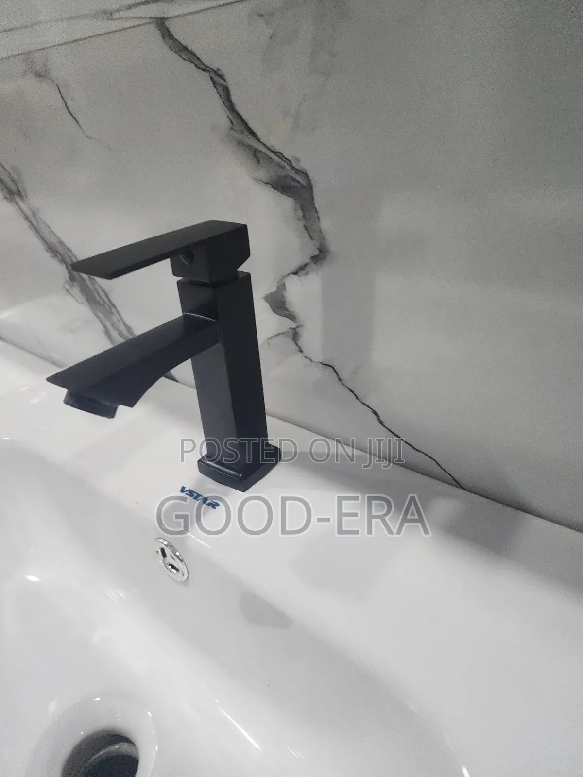 Black Square Basin Tap