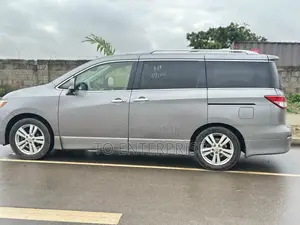 Nissan Quest 2013 Gray