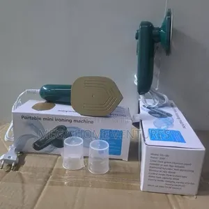 Souvenir Mini Iron