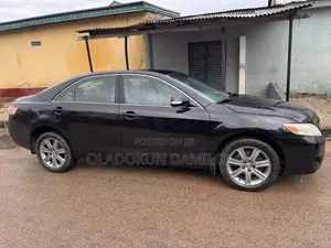 Toyota Camry LE 4dr Sedan (2.5L 4cyl 6AM) 2010 Black