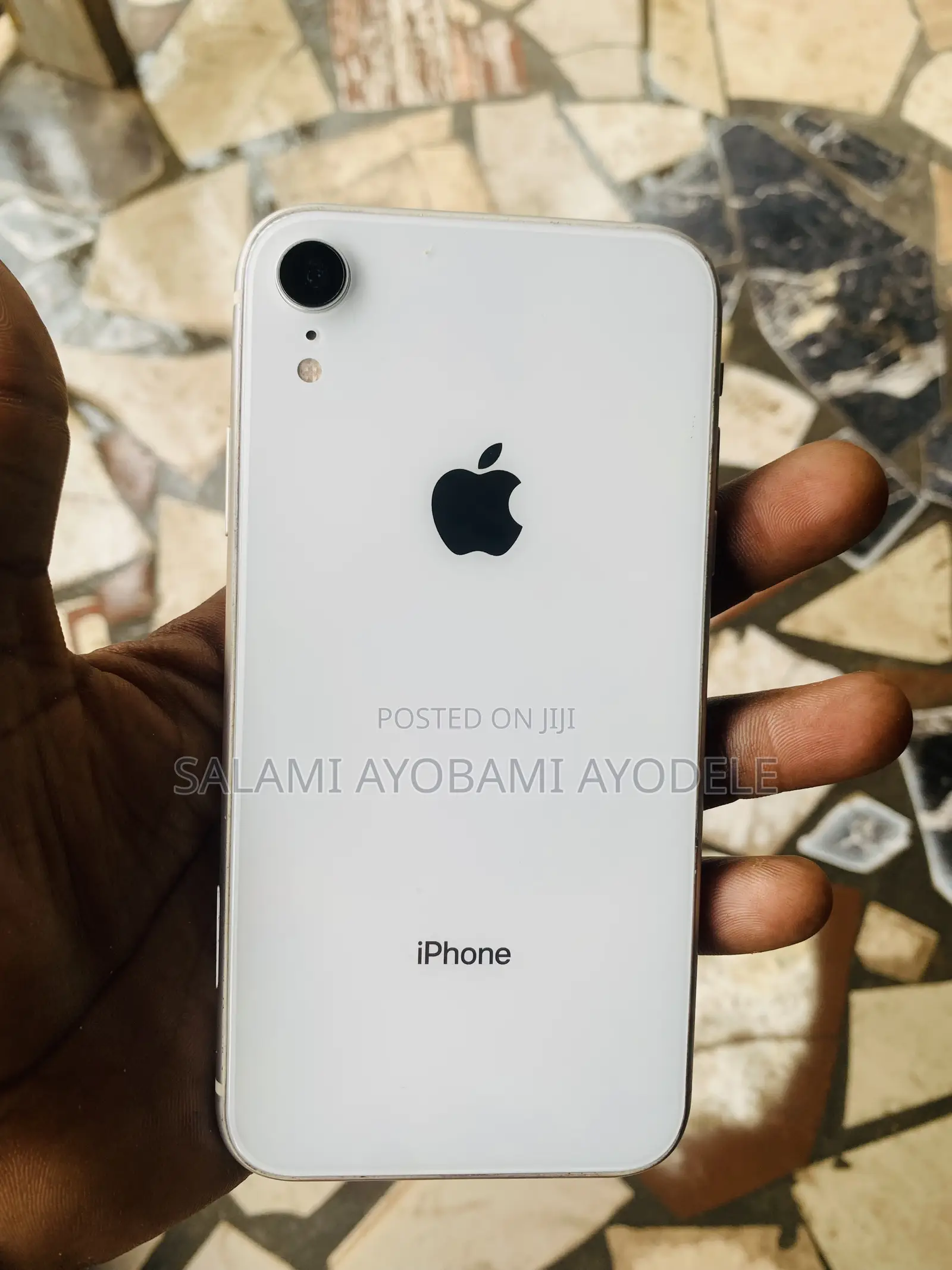 Apple iPhone XR 64 GB Silver
