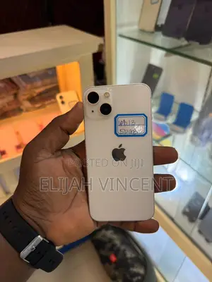 Apple iPhone 13 512 GB White