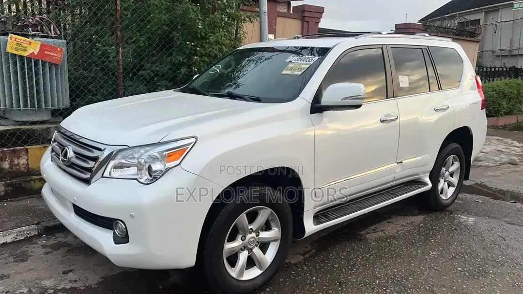 Lexus GX 2013 White