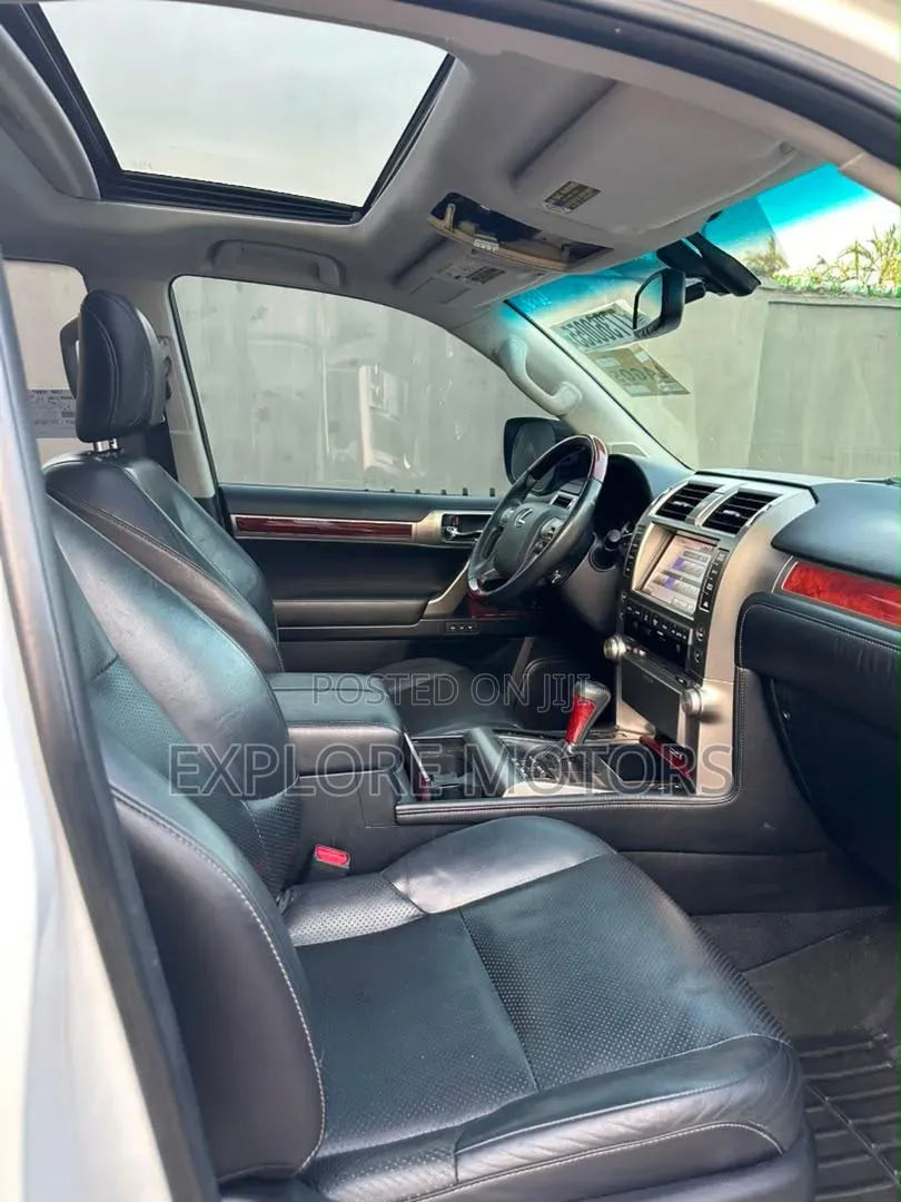 Lexus GX 2013 White