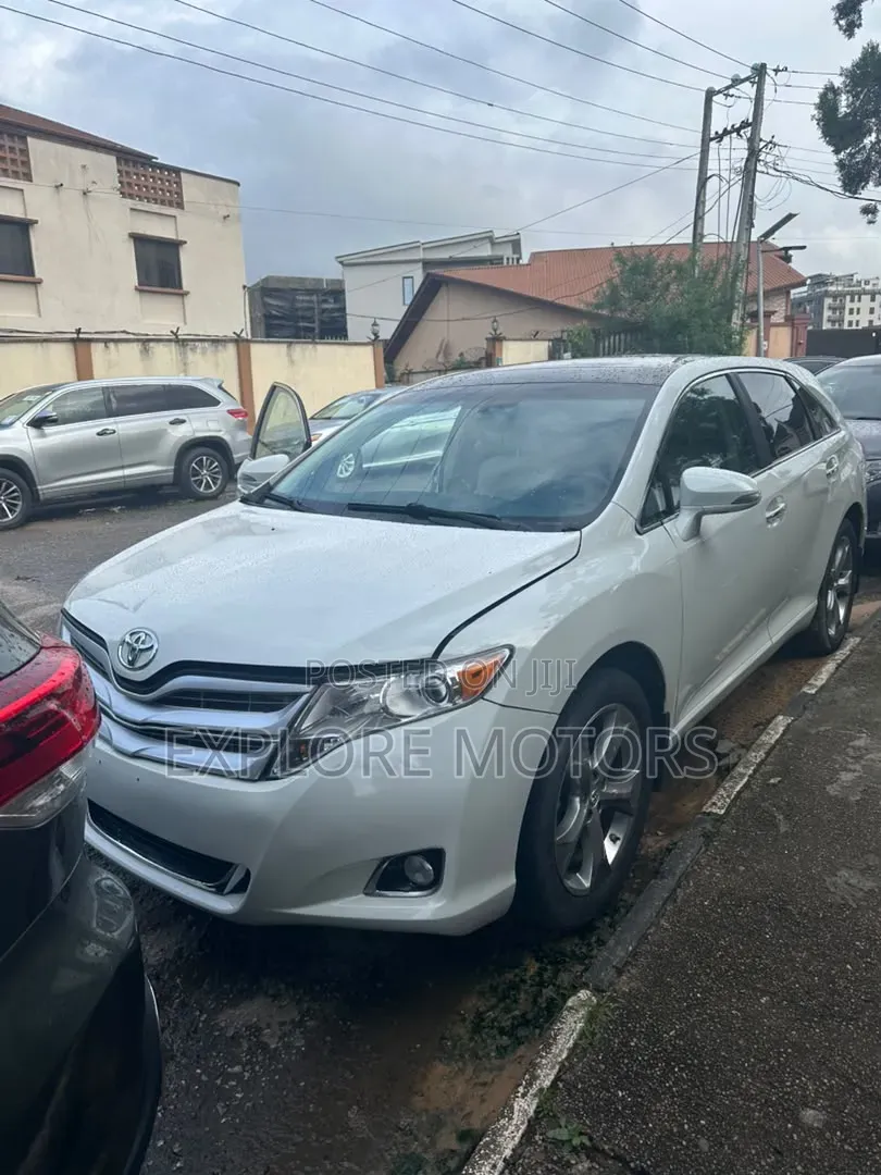 Toyota Venza 2013 White