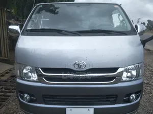 Toyota HiAce 2008 Grey