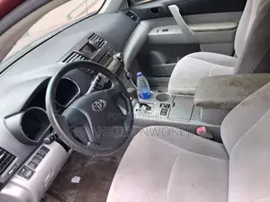 Toyota Highlander 2008 Red